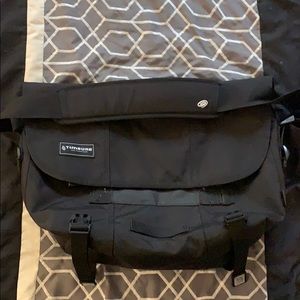 Medium Black Timbuk2 messenger bag